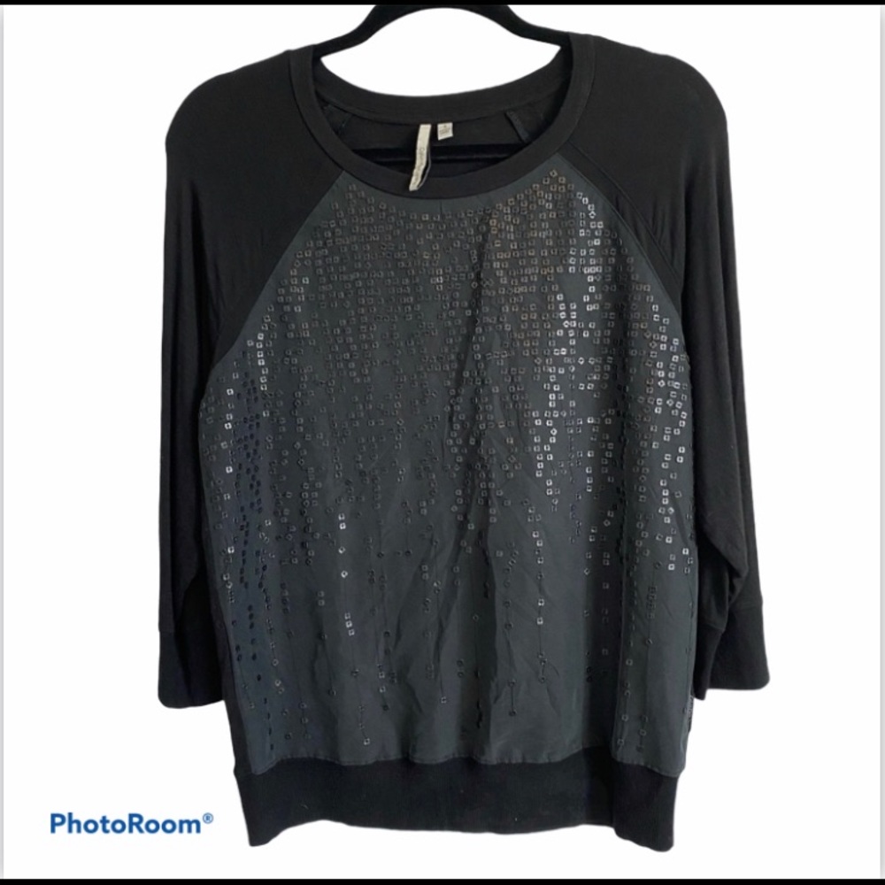 Calvin Klein Sz S Long Sleeve Black Front Sequin B1